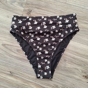 AEROPOSTALE Bikini Bottoms New Medium Floral print & black High Rise Classic Fit